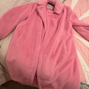 Pink faux fur coat jayley